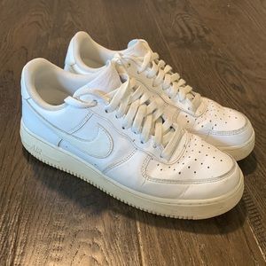Nike Air Force 1 Mens Size 9.5